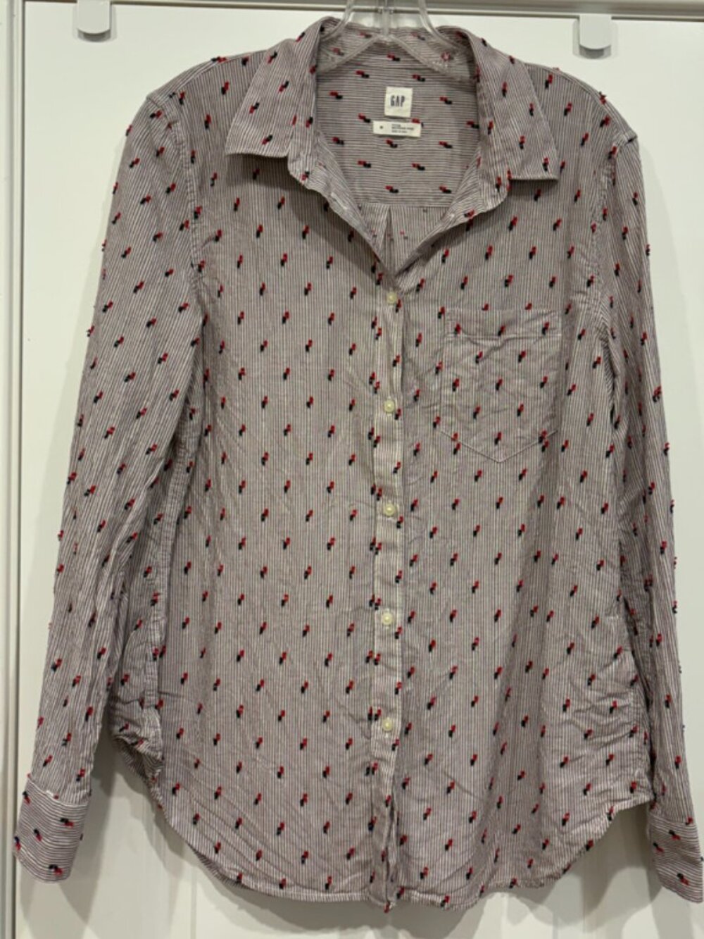 GAP Long Sleeve Button Down Stripes and Dots Size Medium